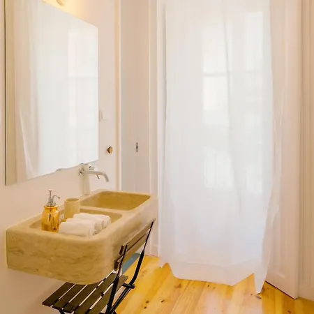 Alfama Balcony River View By Lovelystay Apartamento Lisboa