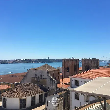 아파트 Alfama Balcony River View By Lovelystay 리스본