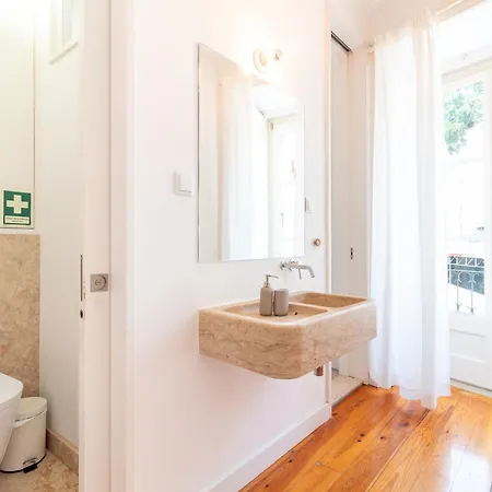 Alfama Balcony River View By Lovelystay Apartamento Lisboa