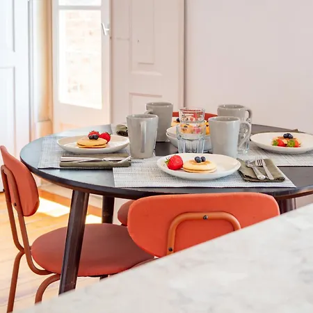 Apartamento Alfama Balcony River View By Lovelystay Lisboa