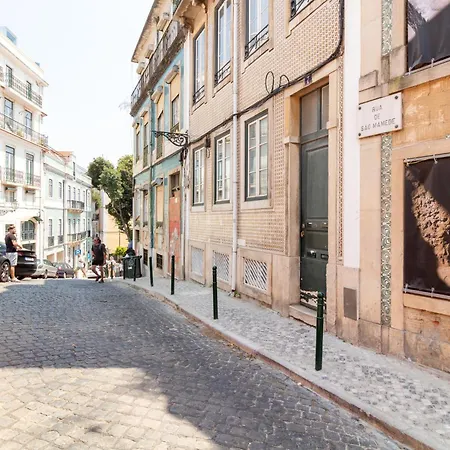 Apartamento Alfama Balcony River View By Lovelystay Lisboa